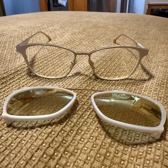 Philippe V X14 Glasses with Sunglasses Attachement - Picture 10 of 11